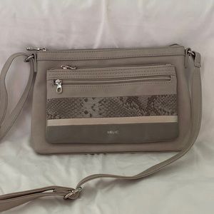 Relic cross body purse EUC